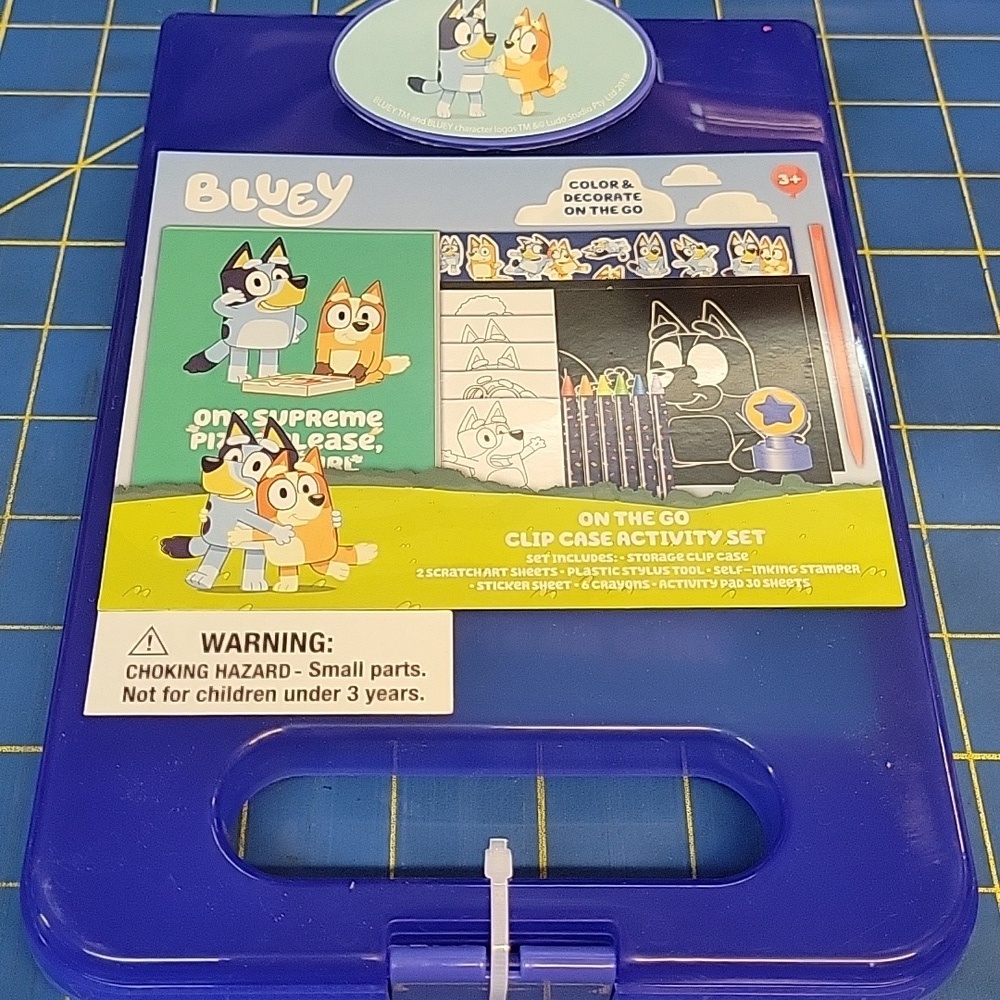 On The Go Clip Case Activity Set New Sealed - Bluey